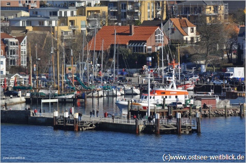 Ferienwohnungen am Fischerei- und Yachthafen Laboe